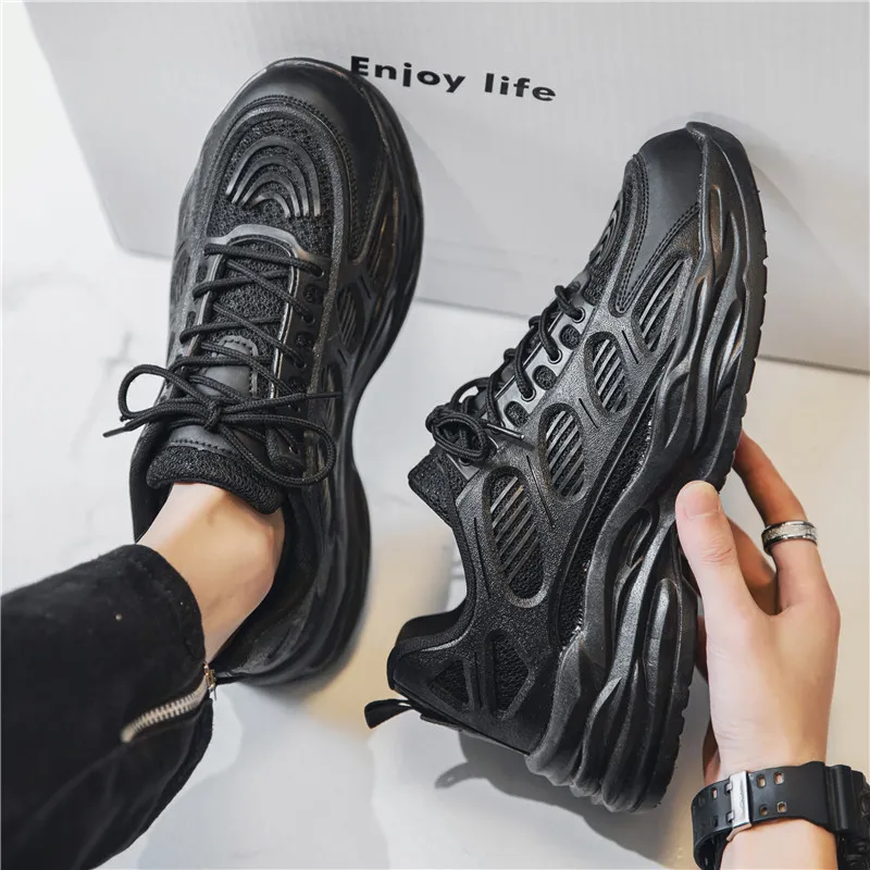 Bull Charm Low Top Chunky Sneakers Men's Black-5