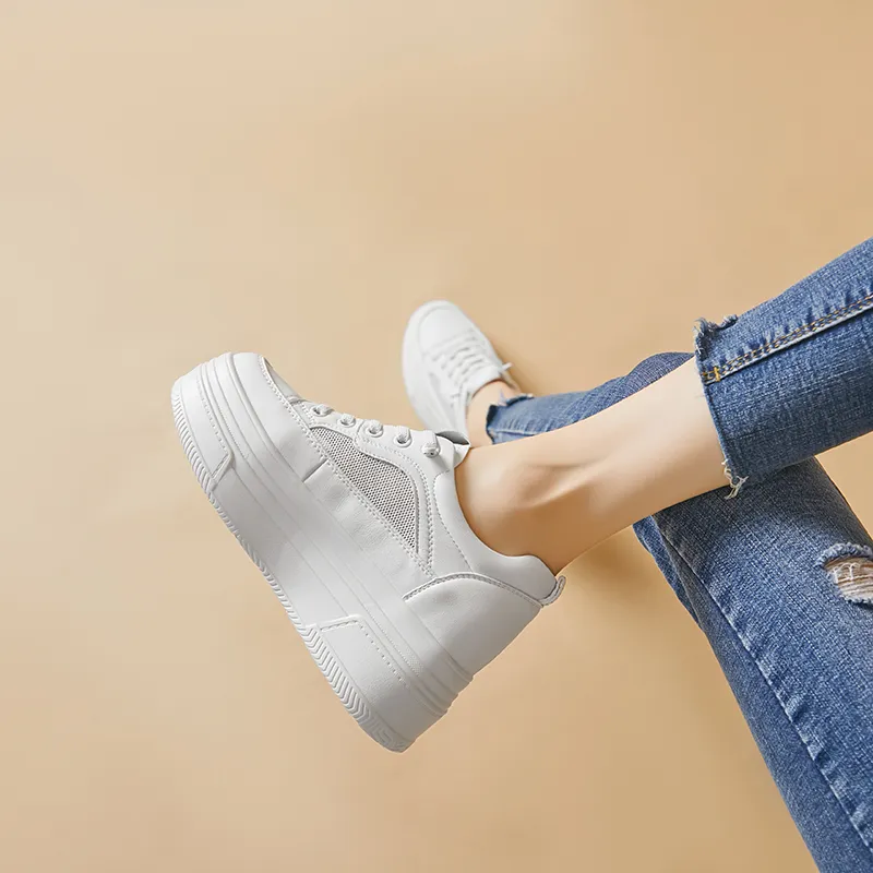 Bull Charm Breathable Low-Top Skateboard Shoes Women's-5