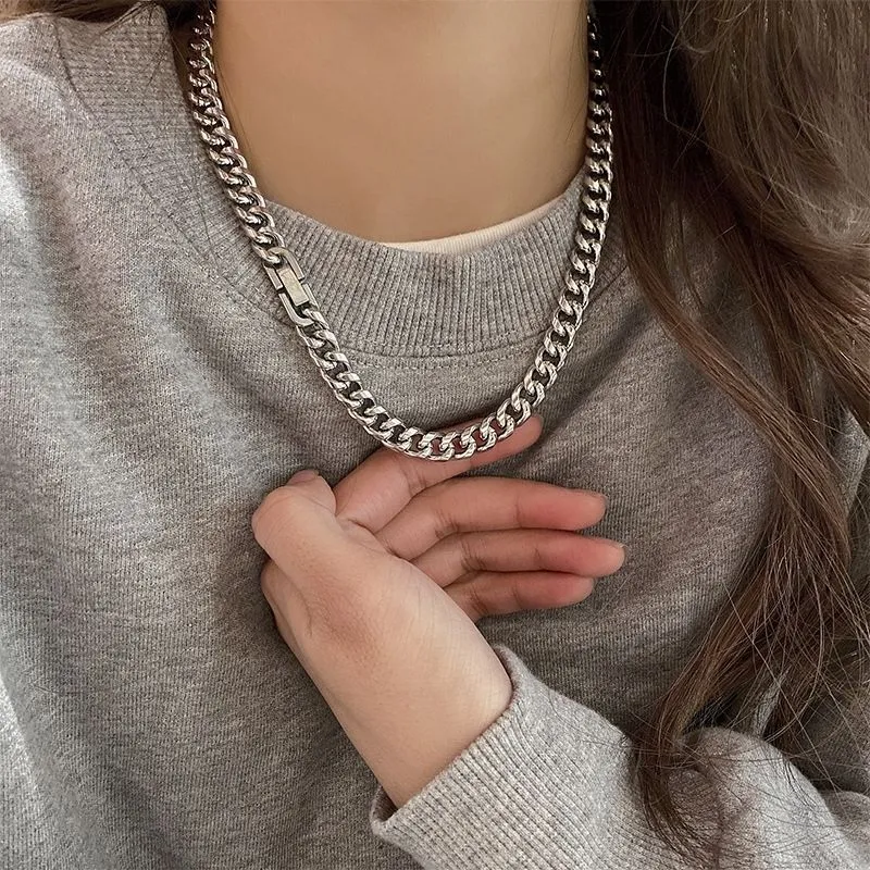 CHUVORA Necklaces Men-3