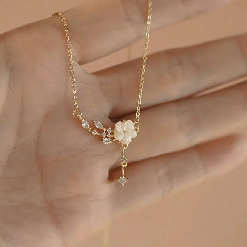 CHUVORA Necklaces Women's-6