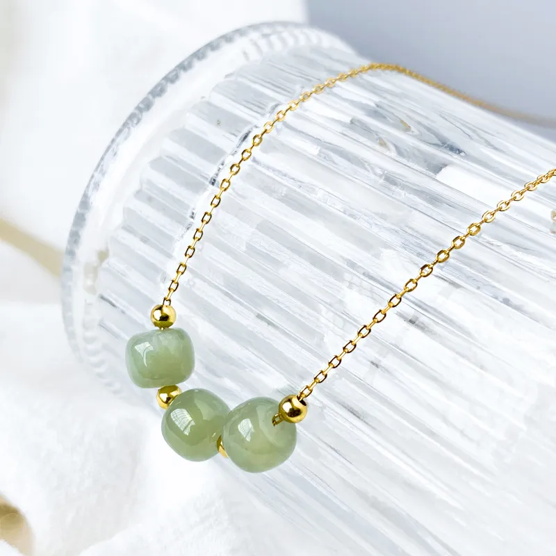 CHUVORA Advanced Elegant And Trendy Versatile Collarbone Chain Design Minimalist Luxury Women's-1