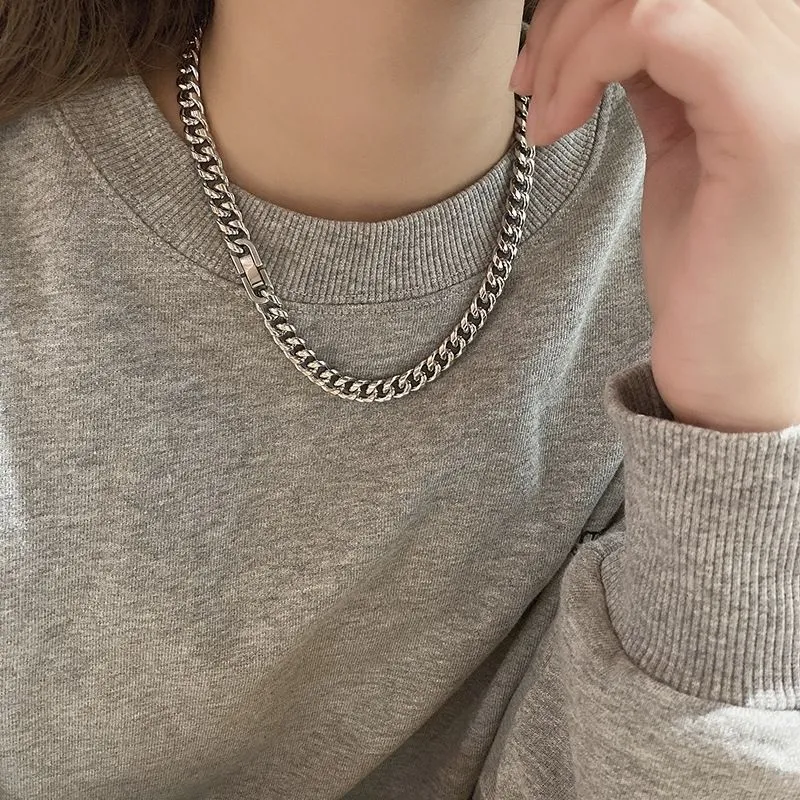 CHUVORA Necklaces Men-4