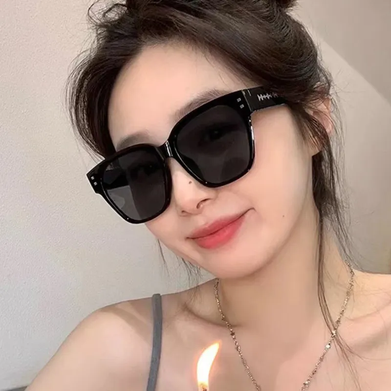 Anxious PC Square Sunglasses Unisex-6