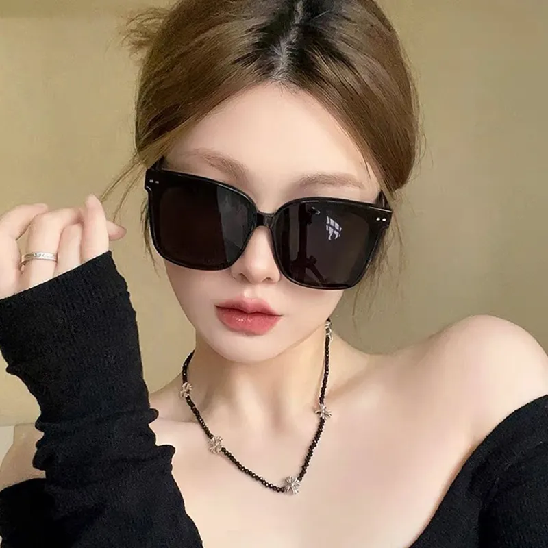 Anxious PC Square Sunglasses Unisex-2