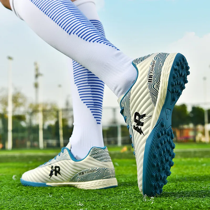 VAKY Soccer Shoes Unisex Low Top-8