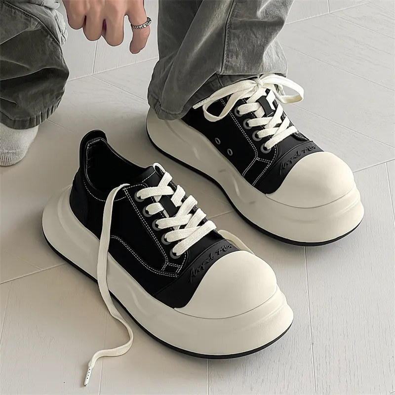 VAKY Cushioned Wear Resistant Height Increasing Low Top Skateboard Shoes Unisex Black-2