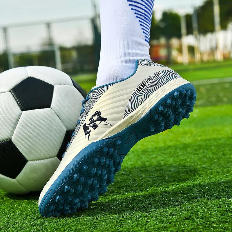 VAKY Soccer Shoes Unisex Low Top-7