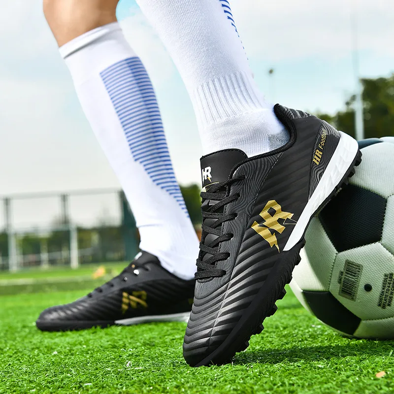 VAKY Soccer Shoes Unisex Low Top-18