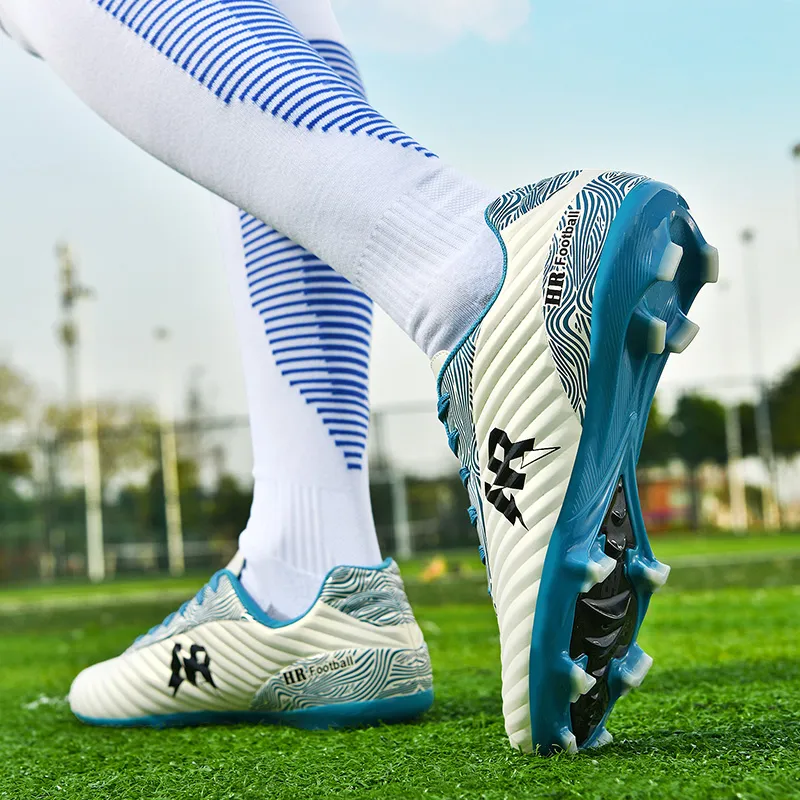 VAKY Soccer Shoes Unisex Low Top-4