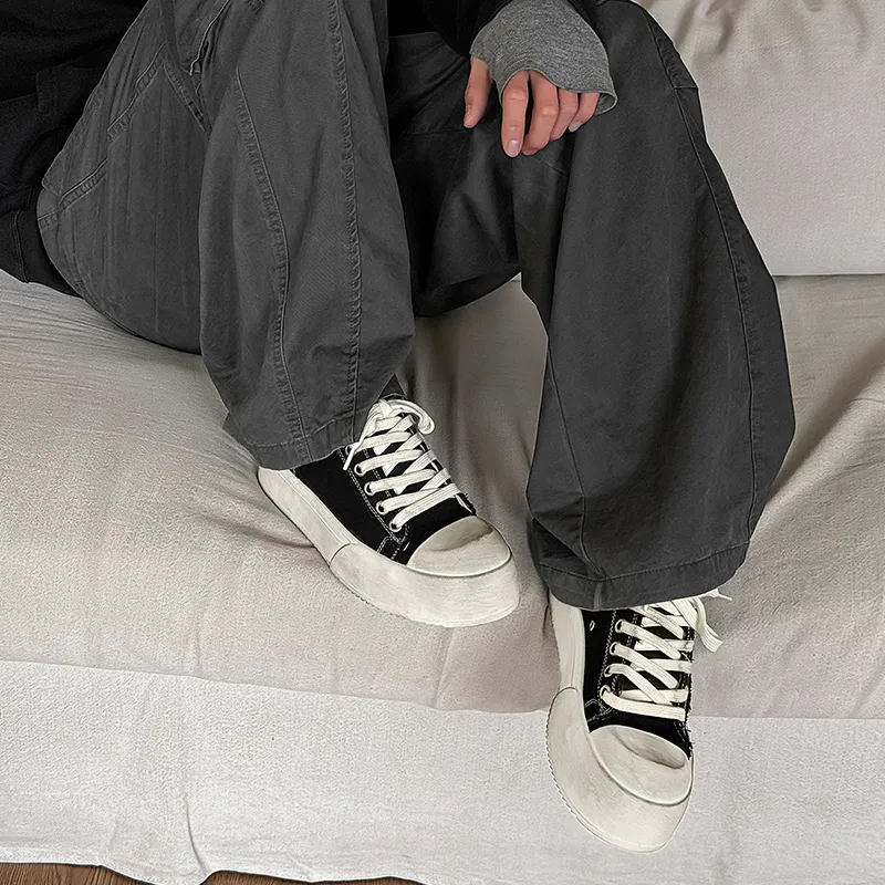 MILLIE'S Low Top Canvas Shoes Unisex-2