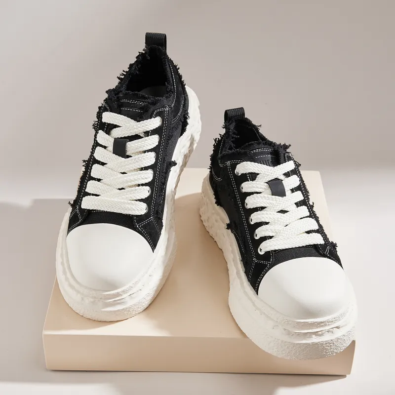 MILLIE'S Abrasion Resistant Low Top Skateboard Shoes Men's Black White-2