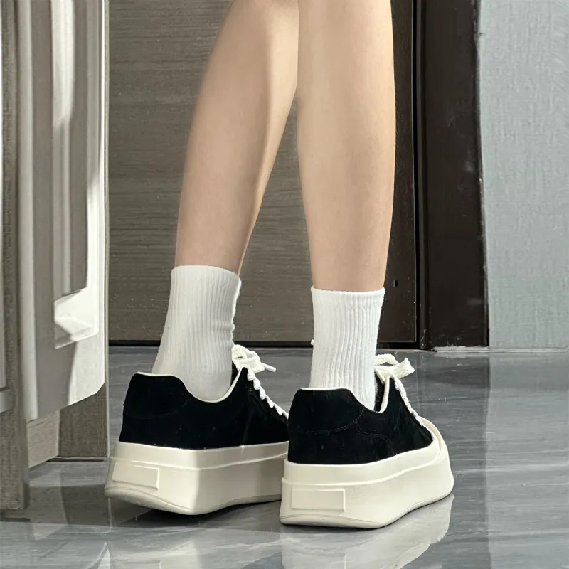 MILLIE'S Low Top Skateboard Shoes Unisex Black White Box Included-6
