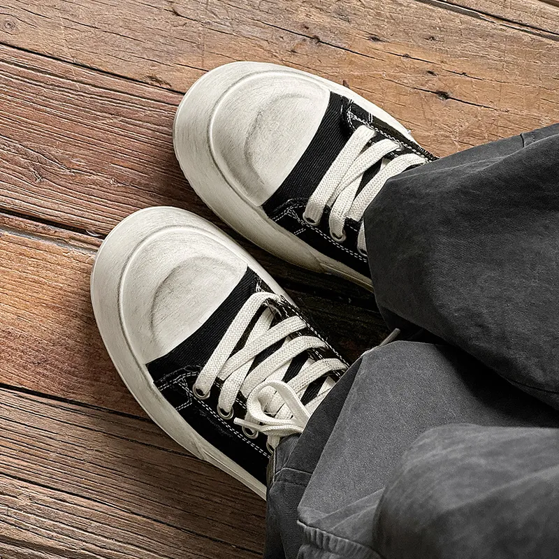 MILLIE'S Low Top Canvas Shoes Unisex-3