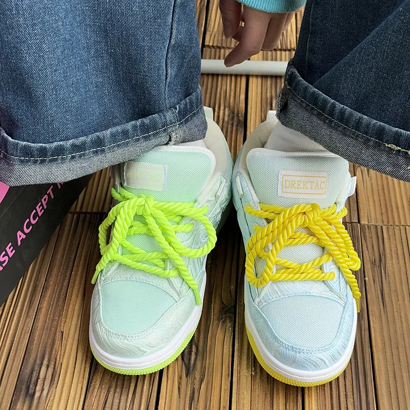BOLE Low Top Skateboard Shoes Unisex-17
