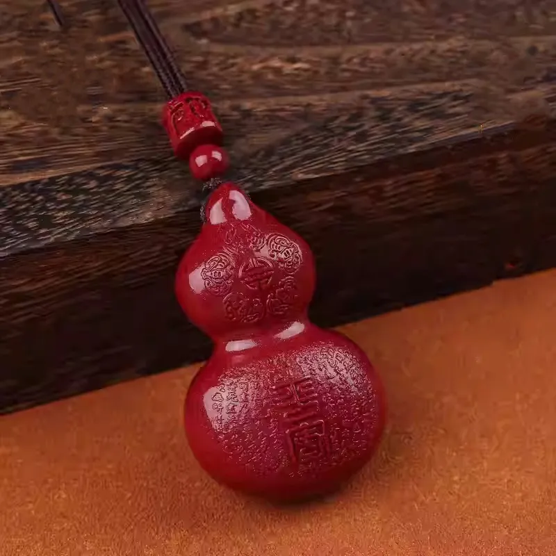 Sweet Kisses Cinnabar Necklaces Unisex-2