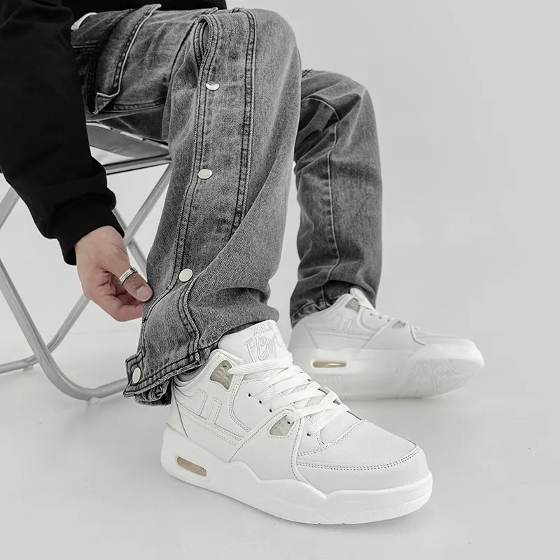 HERR TIGER Low-Top Casual Shoes Men's White-2