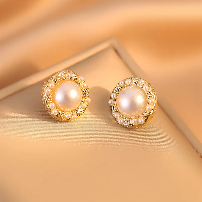 WAW Faux Pearl Gold Plated Copper Stud Earrings Women's-7