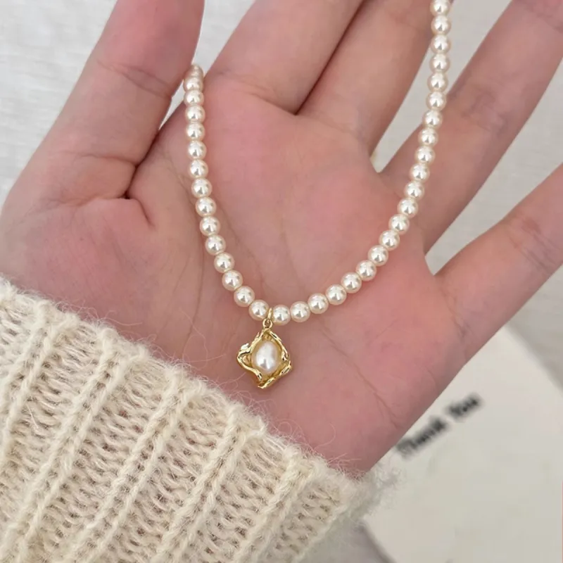WAW Necklaces Women's-1