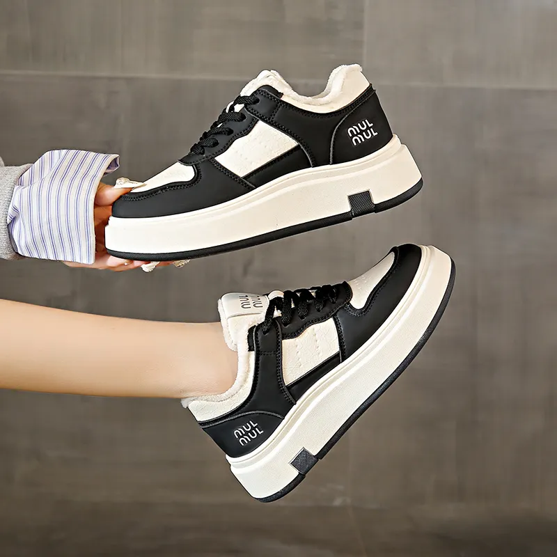 Nrillo Slip Resistant Cushioning Wear Resistant Balance Low Top Skateboard Shoes Women's-13