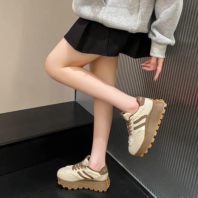 Nrillo Anti Slip And Wear Resistant Coverage Support Low Top Casual Shoes Women's-1