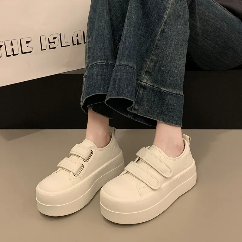 Nrillo Slip Resistant Shock Absorbers With Abrasion Resistant Properties Low Top Skateboard Shoes Women's-6