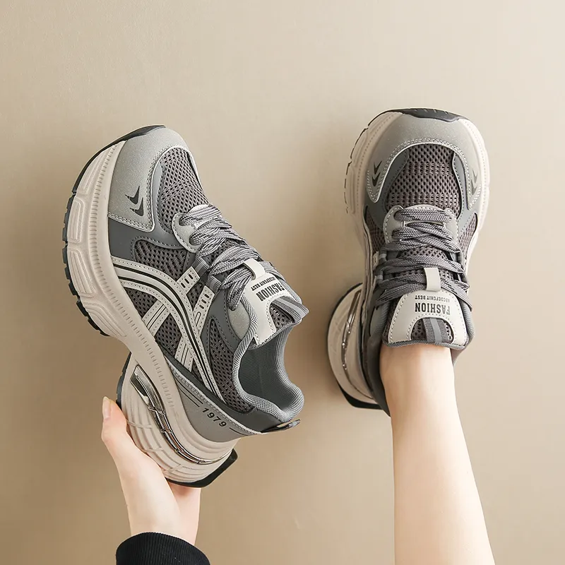 Nrillo Low Top Chunky Sneakers Women's-3
