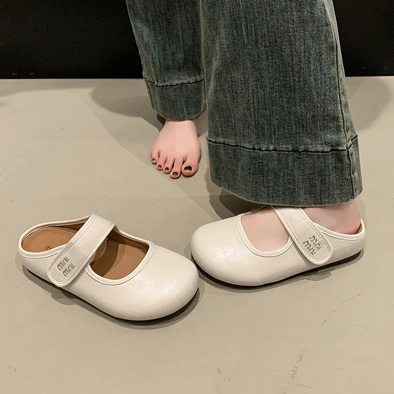 Nrillo Closed Toe Slippers Women's-4