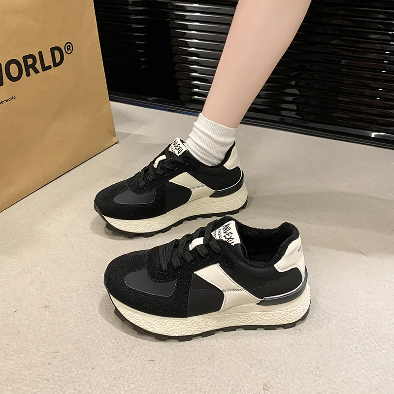 Nrillo Low Top Casual Shoes Women's-1