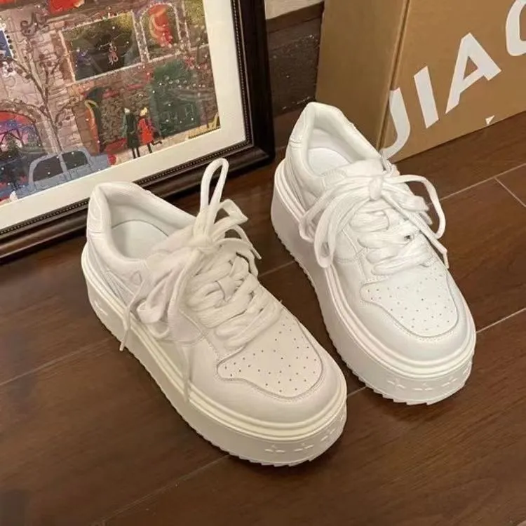 Nrillo Coverage Warm Slip Resistant Cushioning Wear Resistant Height Increasing Low Top Skateboard Shoes Women's White-3
