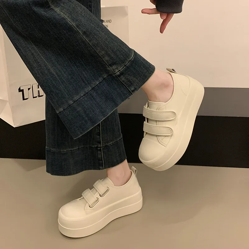 Nrillo Slip Resistant Shock Absorbers With Abrasion Resistant Properties Low Top Skateboard Shoes Women's-10