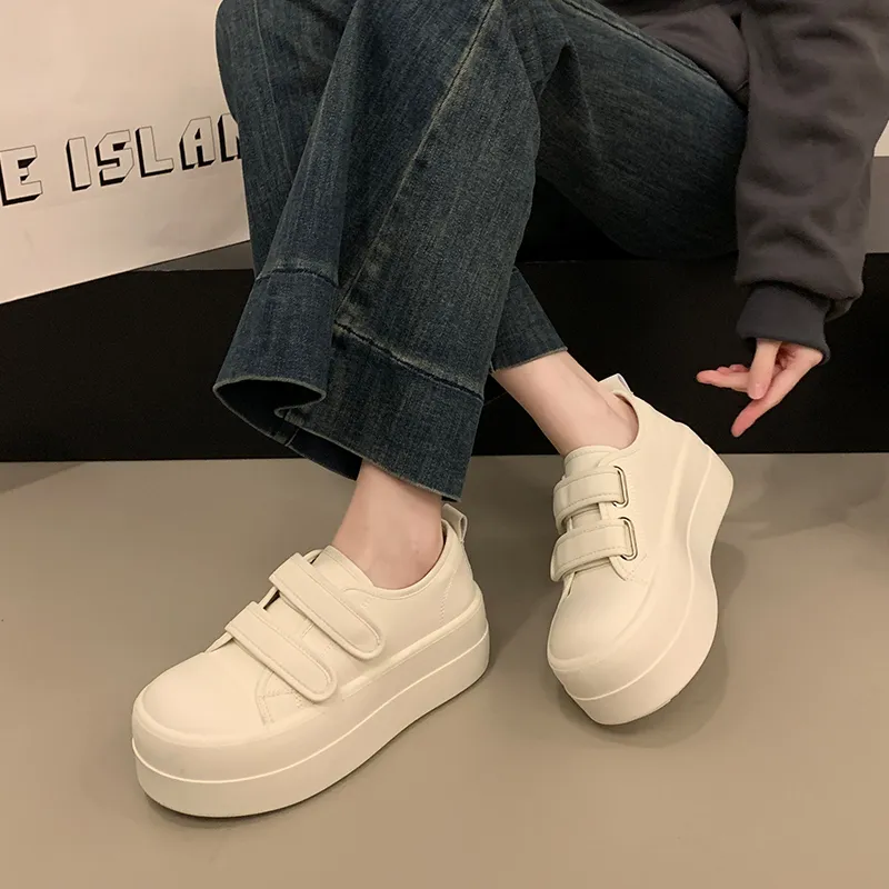 Nrillo Slip Resistant Shock Absorbers With Abrasion Resistant Properties Low Top Skateboard Shoes Women's-7