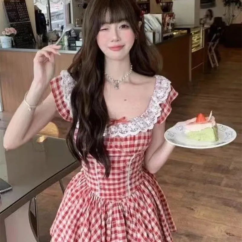 Peaches Peaches Short Sleeved Dress Women's Red-11
