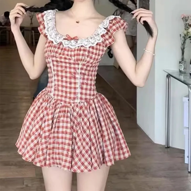 Peaches Peaches Short Sleeved Dress Women's Red-12