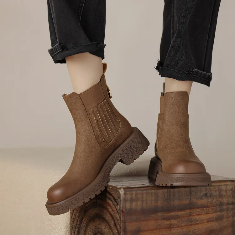 BalletCat Short Chelsea Boots Women's-16