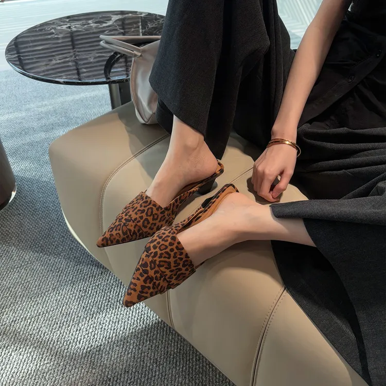 BalletCat Slip Resistant Wrap toe Slippers Women's-7