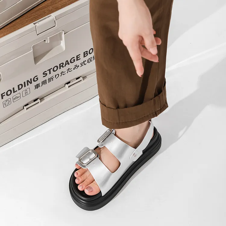 Old Meow One Strap Sandals 4.5cm Women's Silver-7