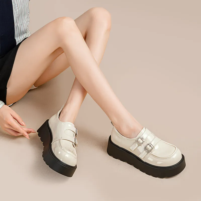 EXULL Q Loafers Women's Black/Beige-10