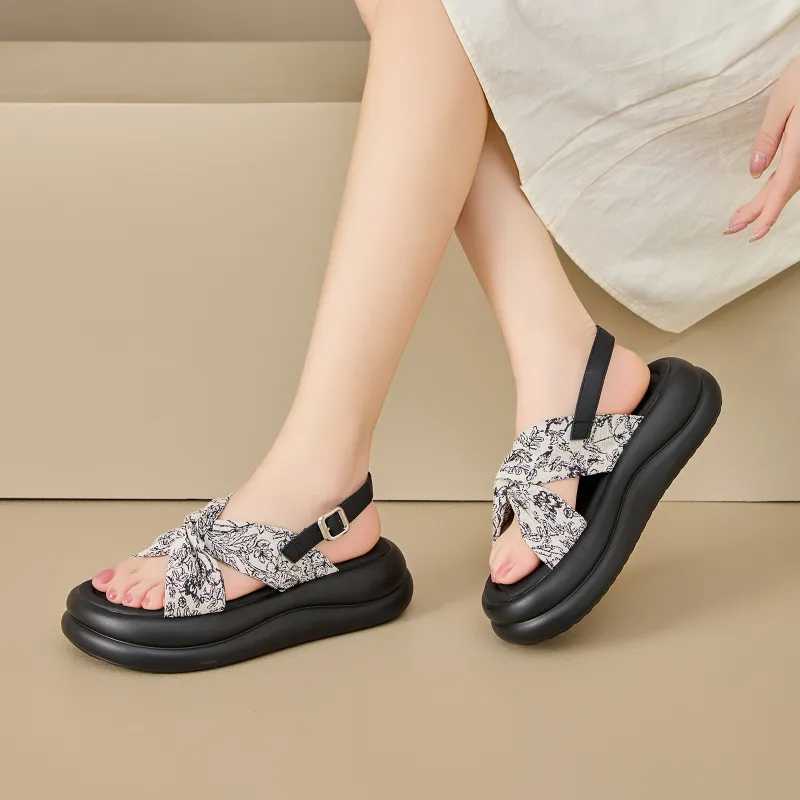 EXULL Q One Strap Sandals Women's Black-4