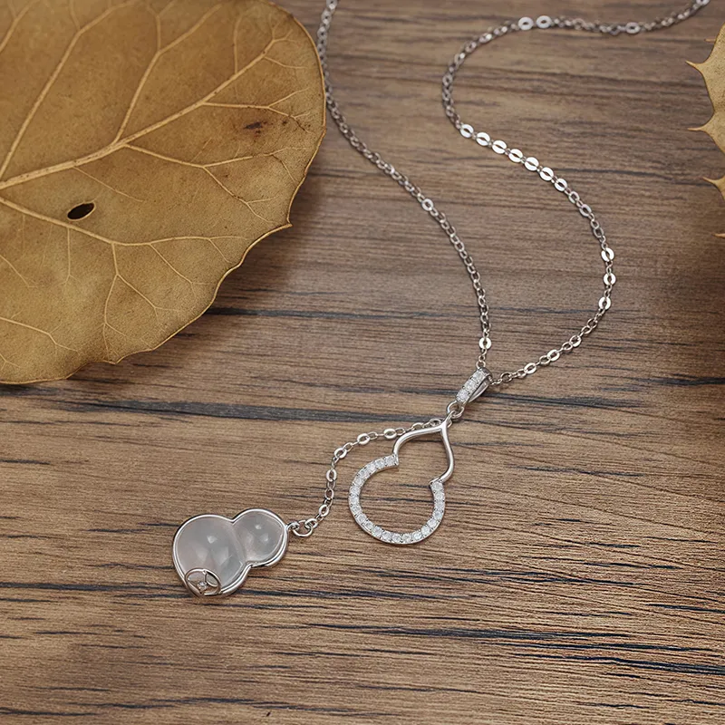 Shang Qianyi Chalcedony Jade Necklaces Women's-2