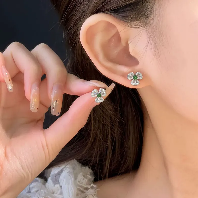 Shang Qianyi Glutinous Jade Stud Earrings Women's-4