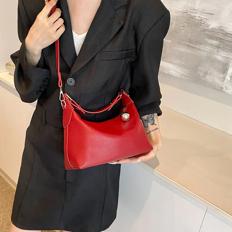 REDOO Pu Shoulder Bag Women's Black/Red Khaki/Brown White-12