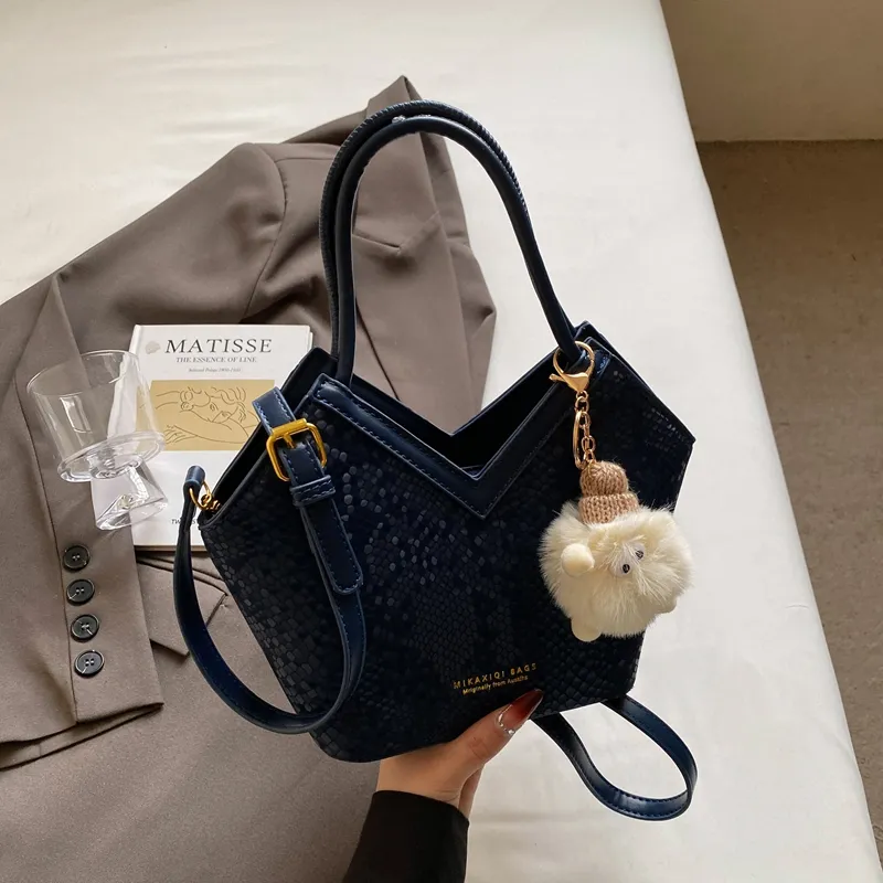 REDOO PU Handbag Regular Women's Ecru/Pink/Blue/Silver/Red/Black-5