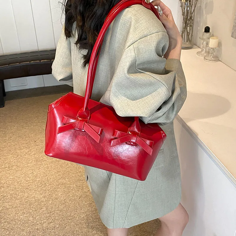 REDOO PU Shoulder Bag Women's Pearl White/Black/Silver/Red-11
