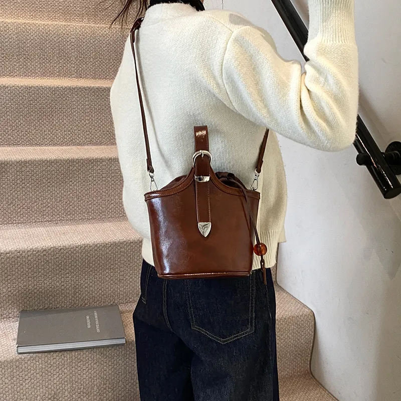 REDOO PU Handbag Regular Women's Brown/Coffee/Black/Burgundy-3