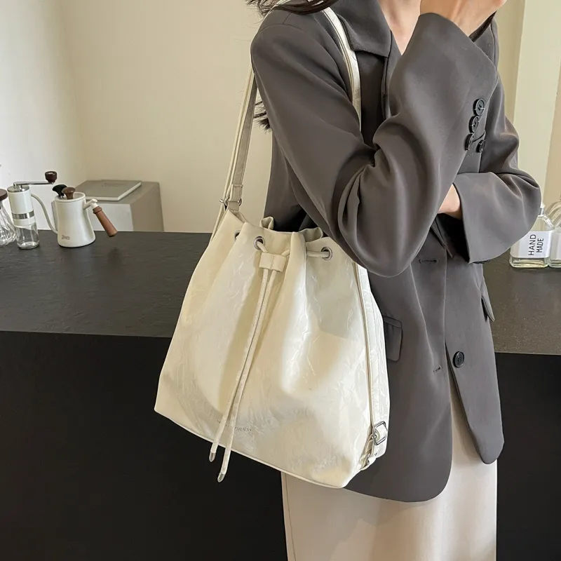 REDOO PU Double Shoulder Portable Crossbody Bag, Shoulder Bag Women's Ecru/Silver/Black-1