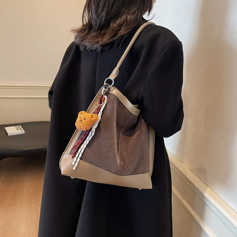 REDOO Suede Shoulder Bag Women's Multicolor-17