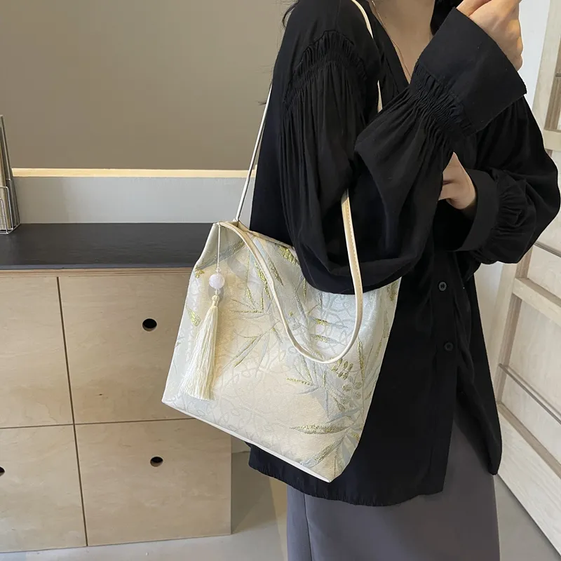 REDOO Nylon Shoulder Bag Women's Multicolor-16