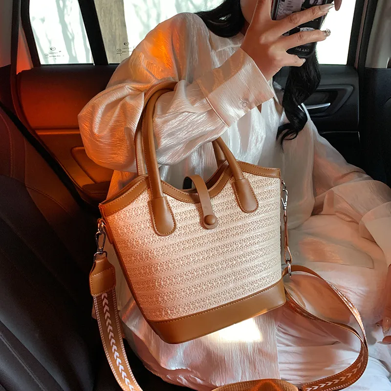 REDOO Woven Shoulder Bag, Crossbody Bag, Handbag Regular Women's White/Black/Khaki/Brown-18