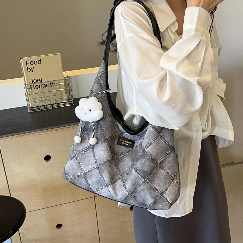 REDOO PU Shoulder Bag Regular Women's White/Blue/Pink/Dark Tea-16