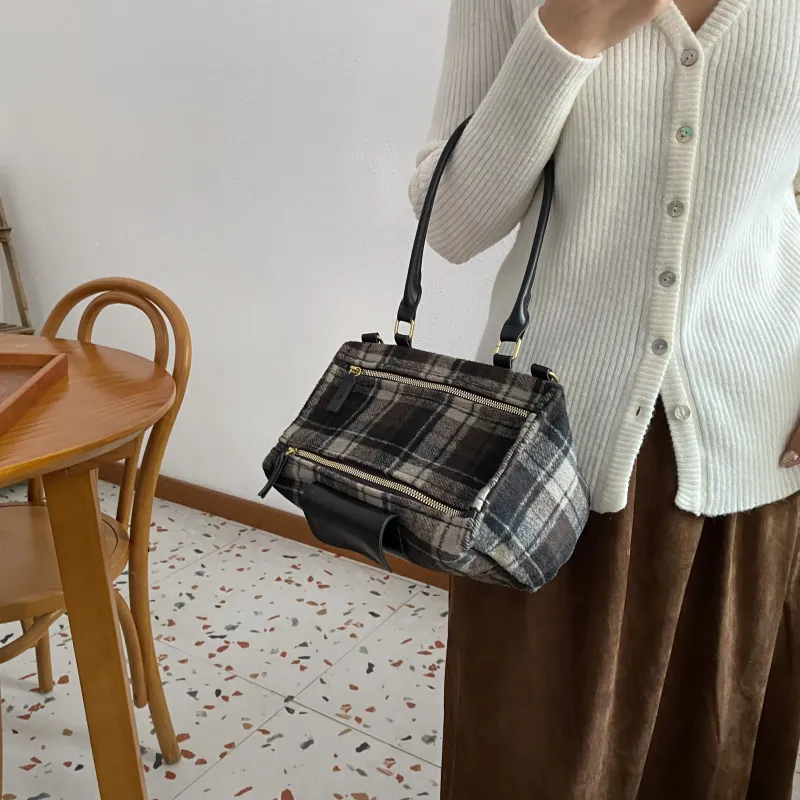 REDOO Woolen Crossbody Bag, Handbag Regular Women's Black/Coffee/Brown-5